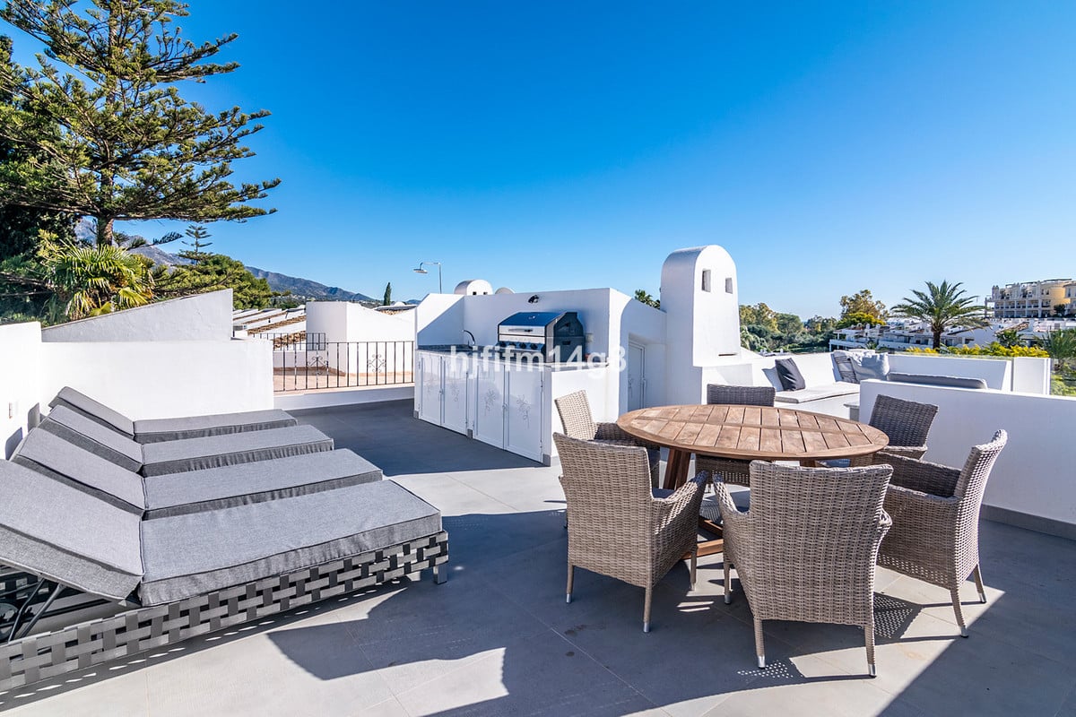 Penthouse in Nueva Andalucía