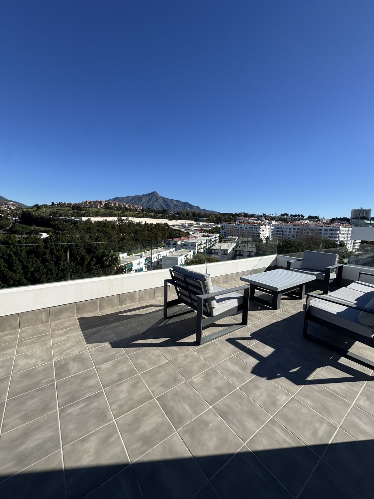 Penthouse in Nueva Andalucía