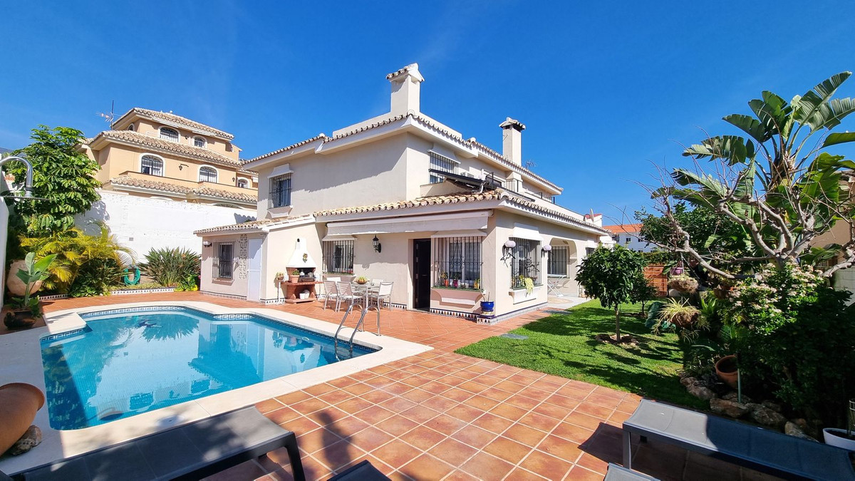 Detached Villa in Marbella