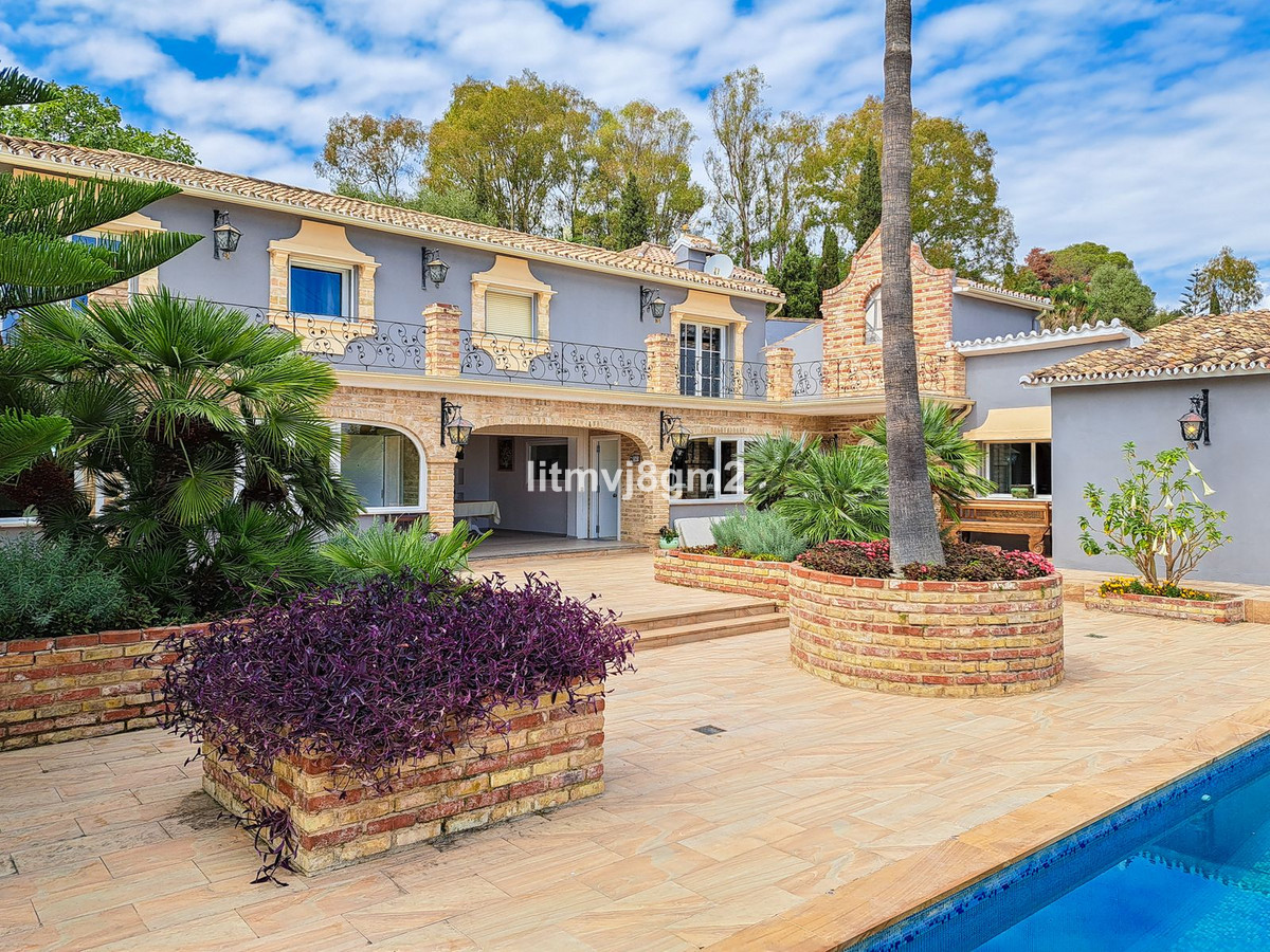 Detached Villa in Benahavís