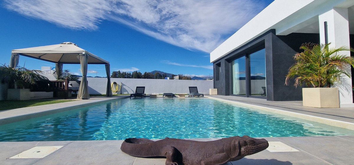 Detached Villa in San Pedro de Alcántara