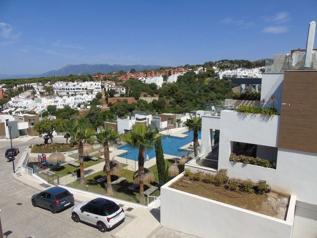 3 bedroom luxury penthouse for sale in Marbella, Spain