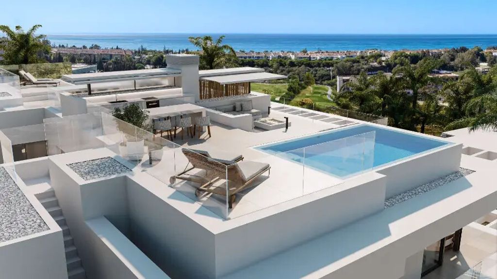 3 bedroom luxury penthouse for sale in Marbella, Spain