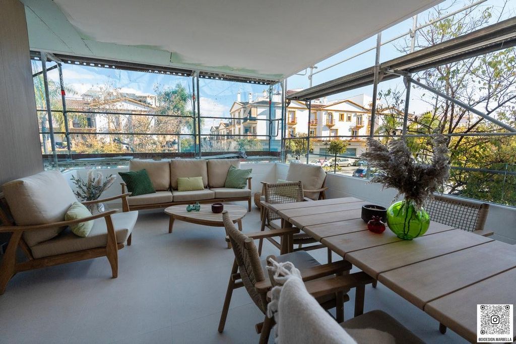 Luxury penthouse for sale in Marbella, Andalusia
