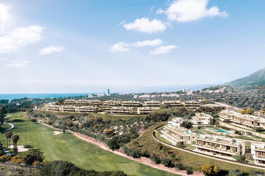 3 bedroom luxury penthouse for sale in Marbella, Andalusia