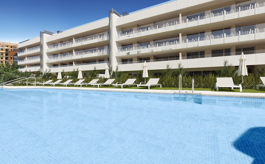 Luxury penthouse for sale in San Pedro de Alcántara, Andalusia