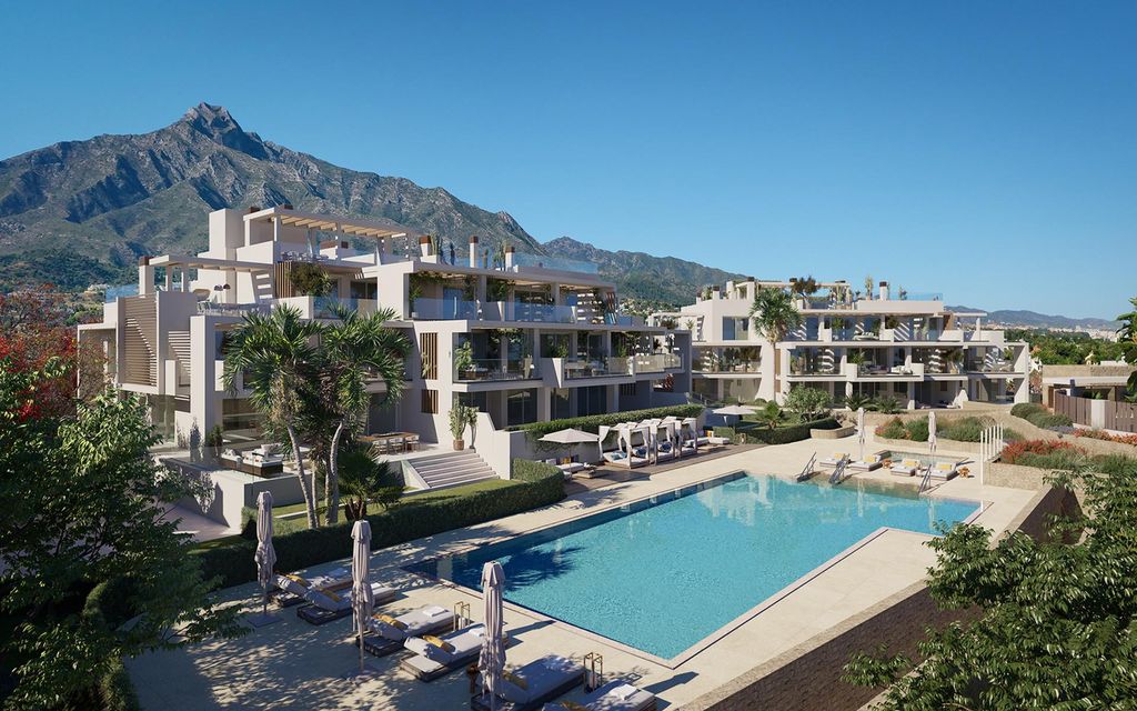 4 bedroom luxury penthouse for sale in Marbella, Andalusia