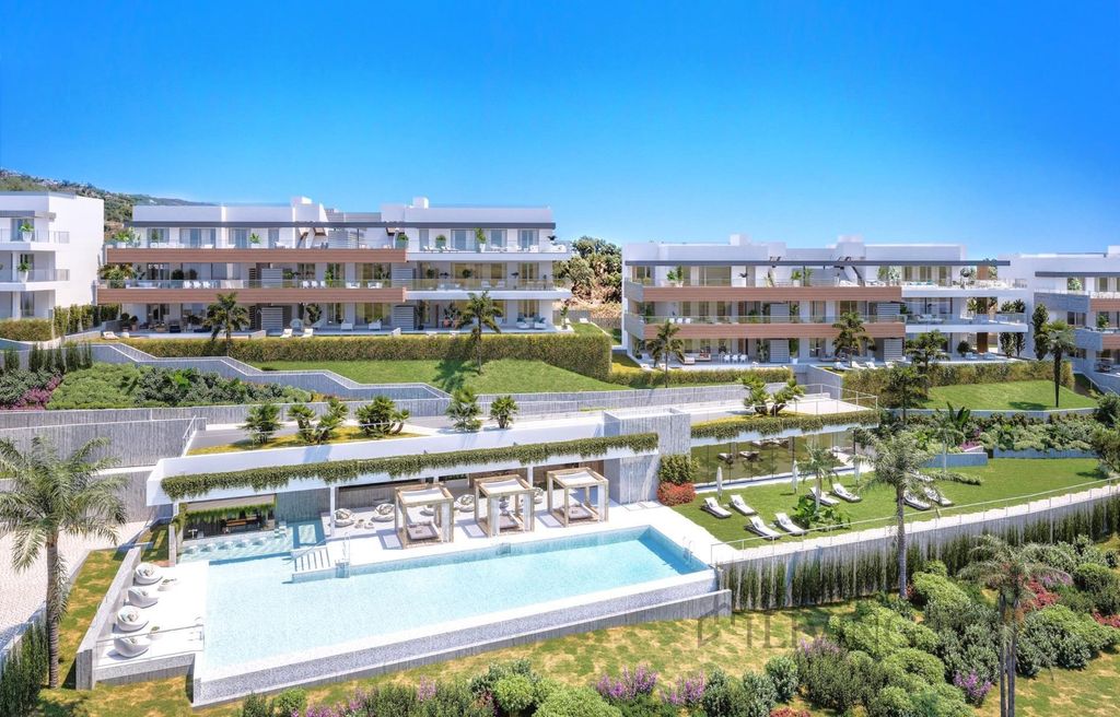 3 room luxury penthouse for sale in Marbella, Andalusia