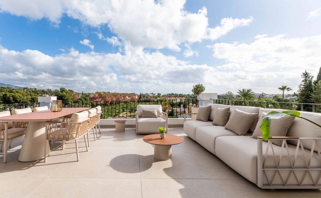 5 bedroom luxury penthouse for sale in Marbella, Spain