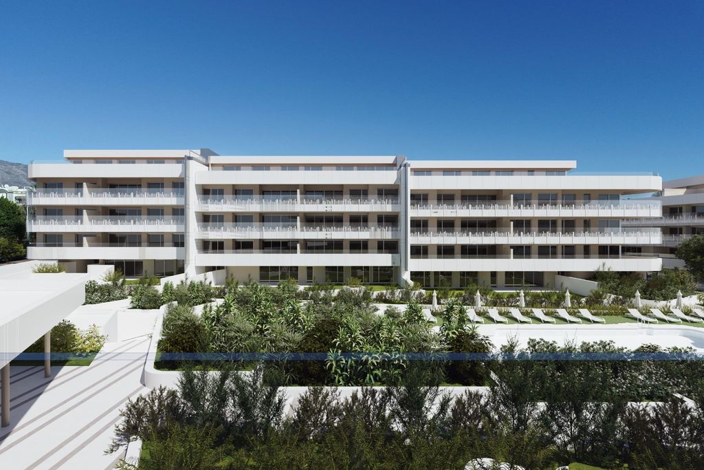 4 room luxury penthouse for sale in Marbella, Andalusia