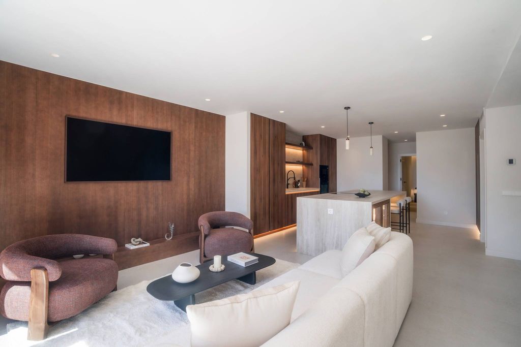 5 room luxury penthouse for sale in Marbella, Andalusia
