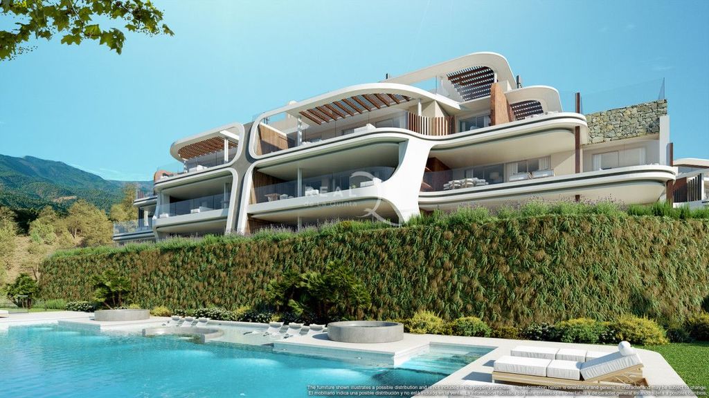 3 room luxury penthouse for sale in Marbella, Andalusia