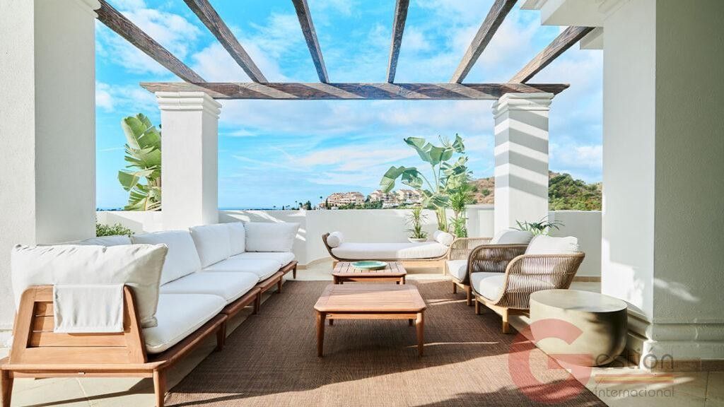 Luxury penthouse for sale in Marbella, Andalusia