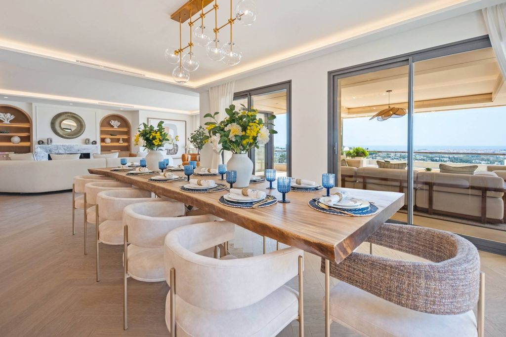 Luxury penthouse for sale in Marbella, Andalusia