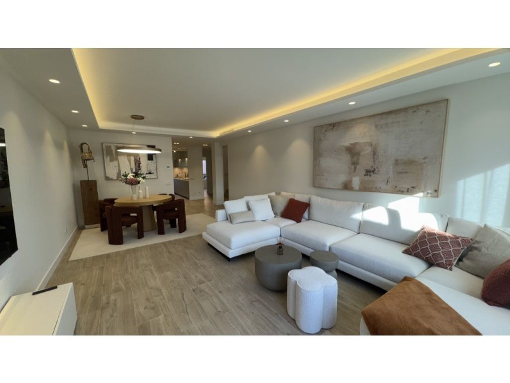 3 bedroom luxury penthouse for sale in Marbella, Spain