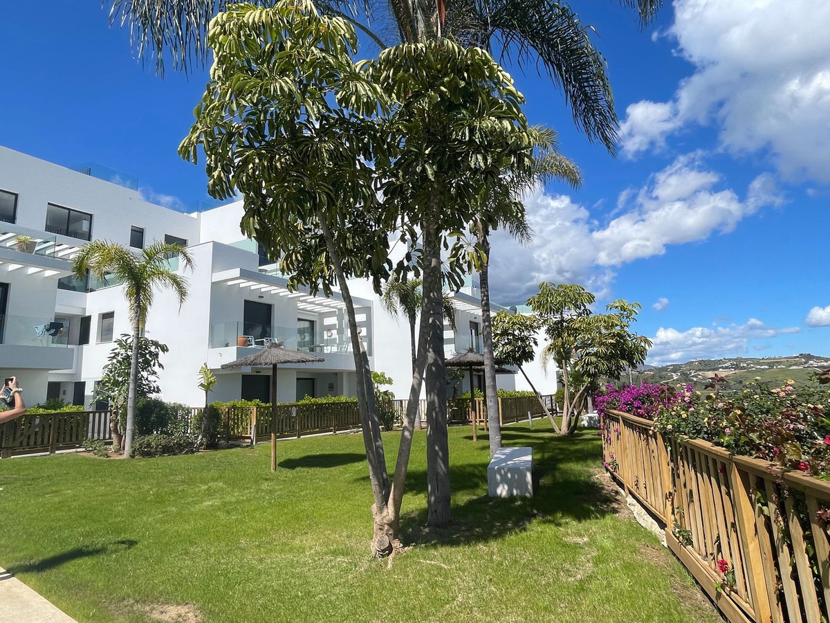 Middle Floor Apartment in La Cala