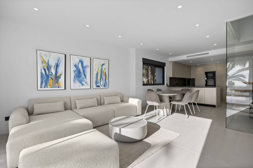 Luxury penthouse for sale in Marbella, Andalusia