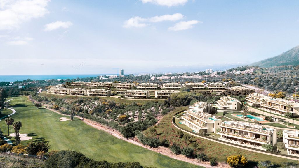 3 bedroom luxury penthouse for sale in Marbella, Andalusia