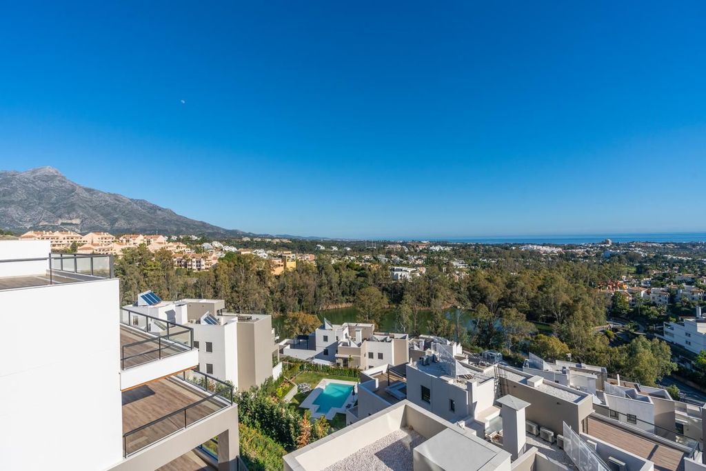 Luxury penthouse for sale in Marbella, Andalusia