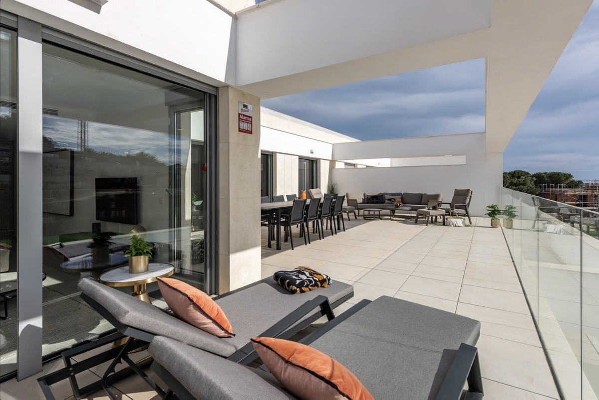 Penthouse in Elviria