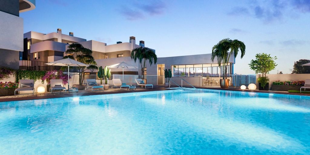 3 room luxury penthouse for sale in Marbella, Andalusia