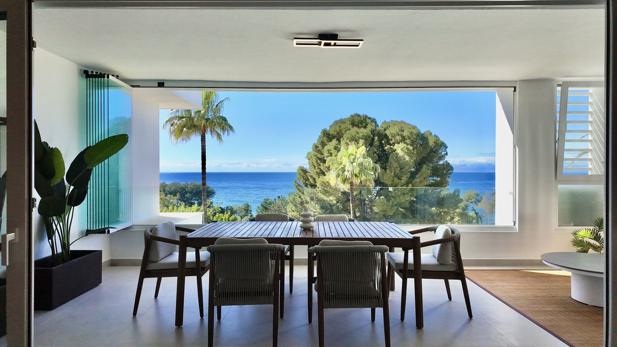 Middle Floor Apartment in Marbella