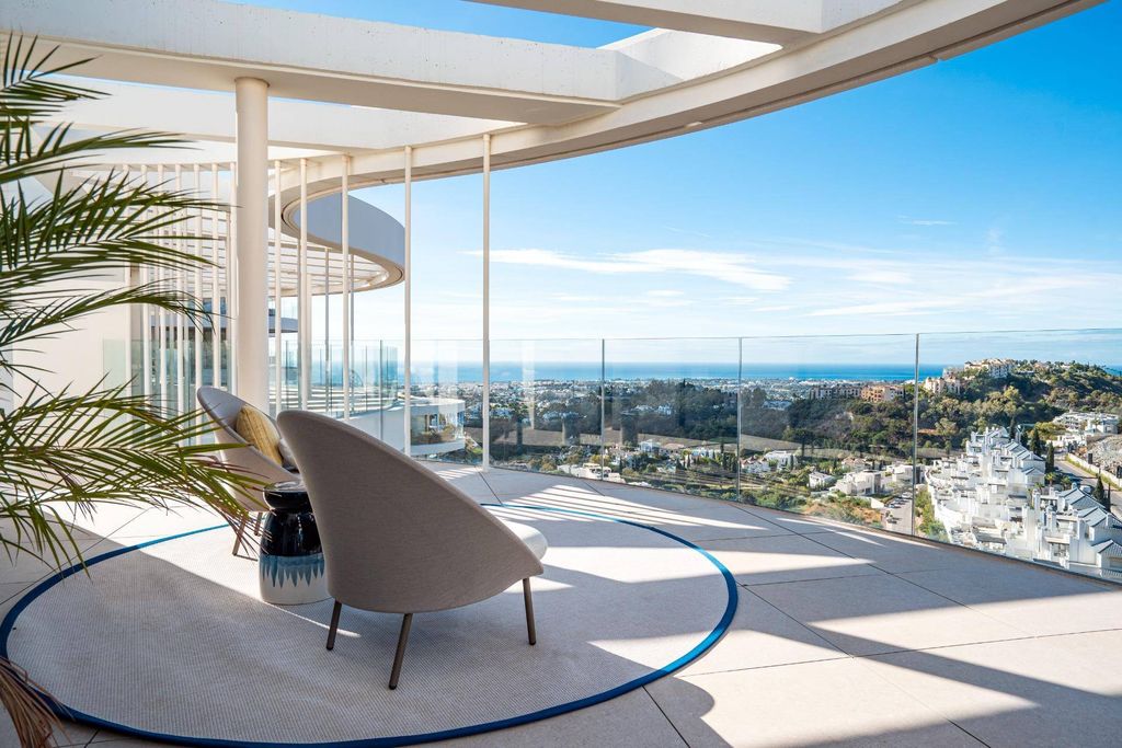 4 bedroom luxury penthouse for sale in Marbella, Andalusia