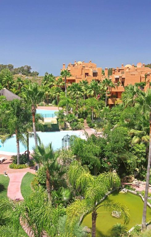 3 bedroom luxury penthouse for sale in Marbella, Andalusia