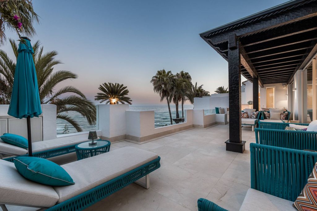 6 bedroom luxury penthouse for sale in Marbella, Andalusia