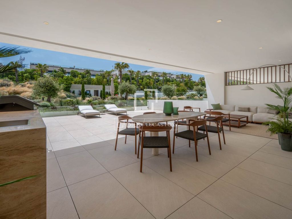 4 bedroom luxury penthouse for sale in Marbella, Spain