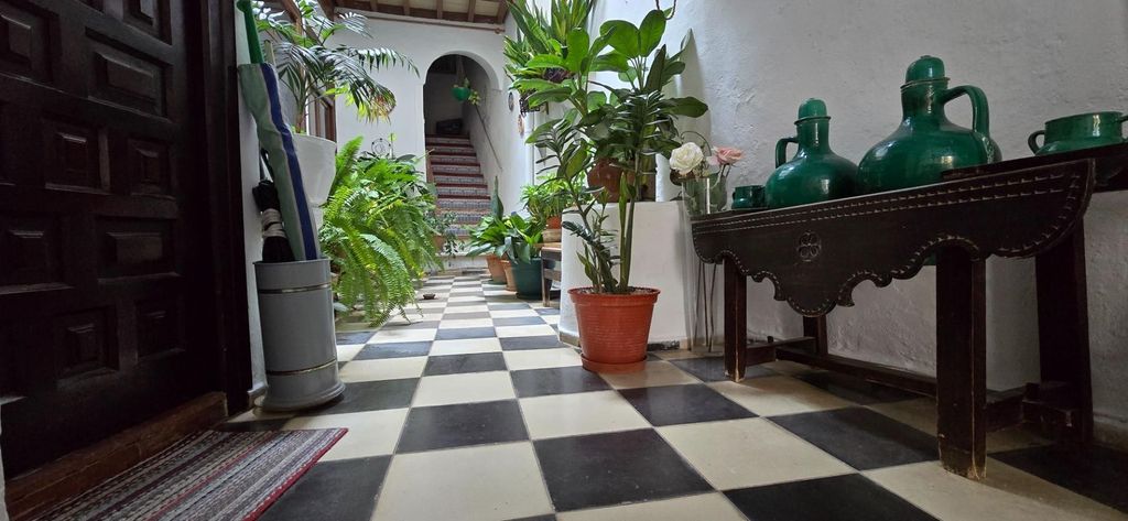 4 room luxury penthouse for sale in Marbella, Spain