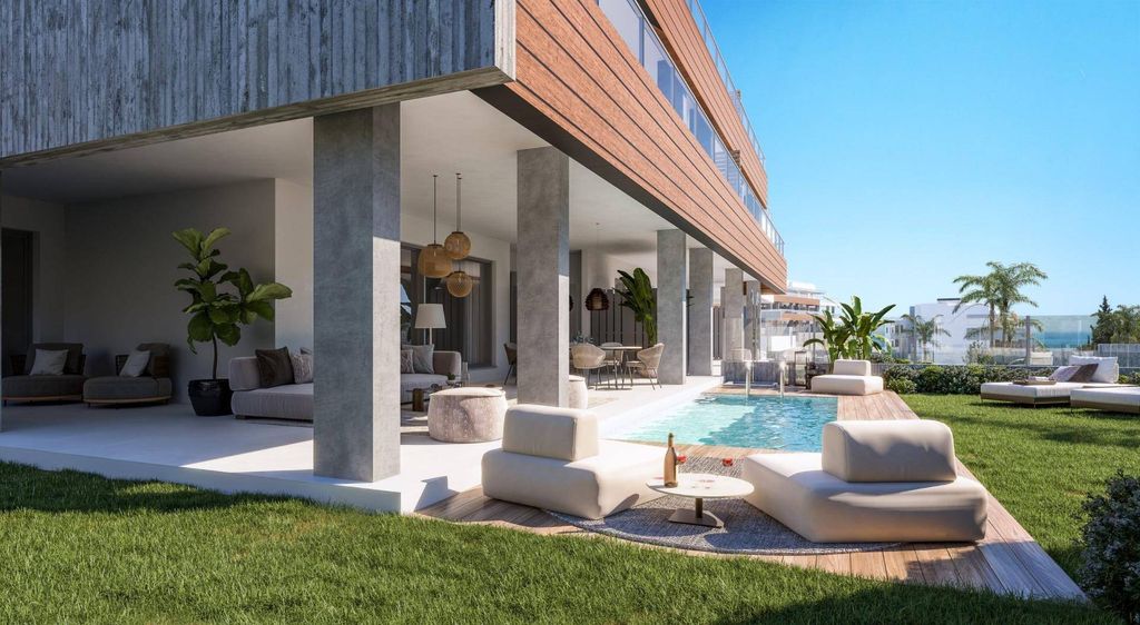 3 room luxury penthouse for sale in Marbella, Andalusia