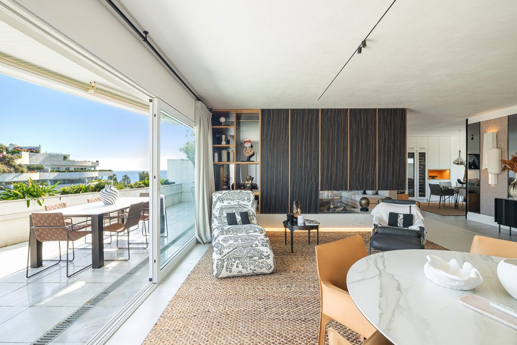 Luxury penthouse for sale in Marbella, Andalusia
