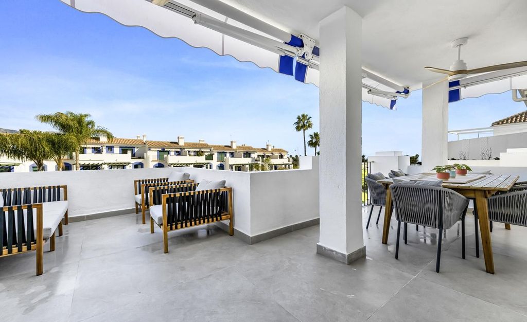 Luxury penthouse for sale in Marbella, Andalusia