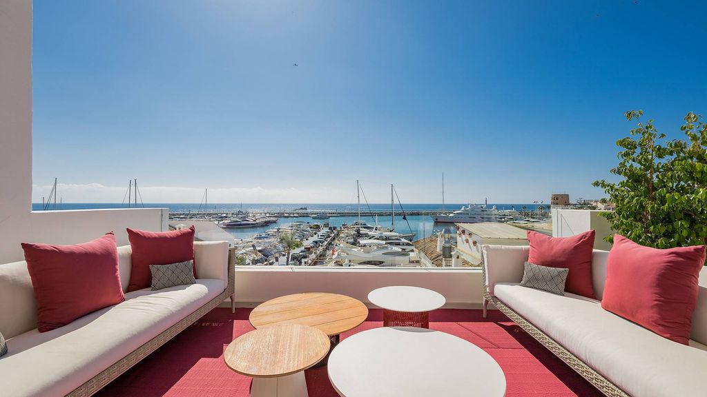 Luxury penthouse for sale in Marbella, Spain