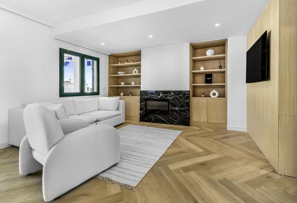 3 bedroom luxury penthouse for sale in Marbella, Spain