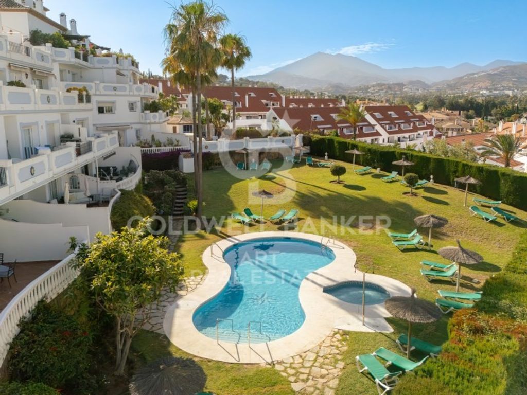 3 room luxury penthouse for sale in Marbella, Andalusia
