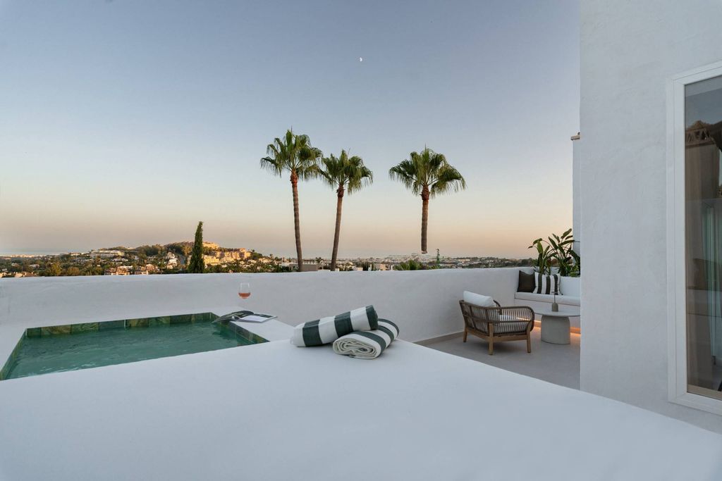 3 bedroom luxury penthouse for sale in Marbella, Spain