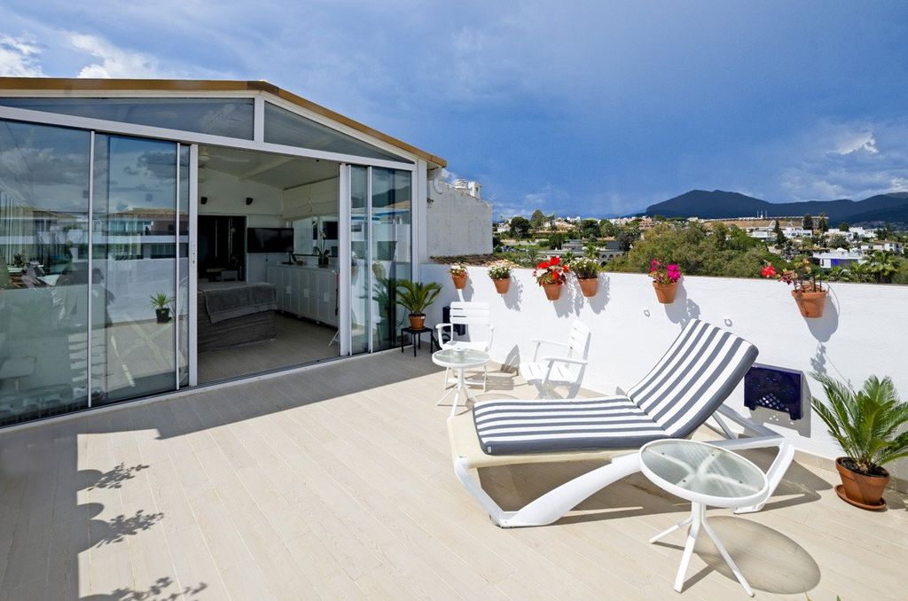 3 bedroom luxury penthouse for sale in Marbella, Spain