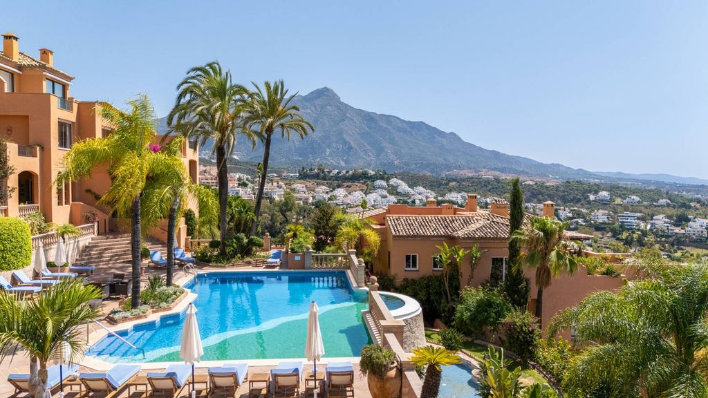 3 bedroom luxury penthouse for sale in Marbella, Spain
